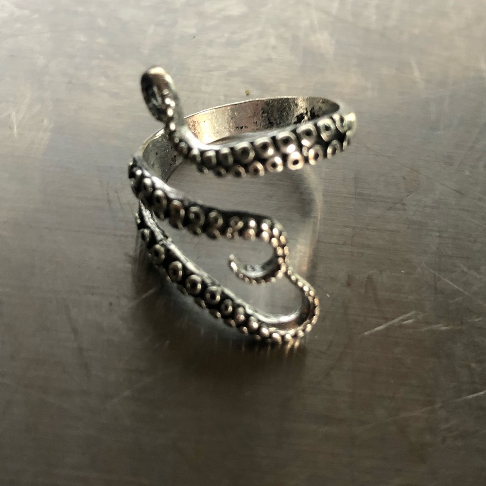 Octopus ring - Picture 2 of 2